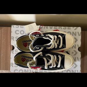 Brand New - Comme Des Garçons Play x Chuck 70 Low ‘Black White’